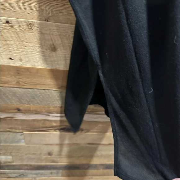 Chicos Tunic top XS/S Black knit V- Neck oversized  slit sleek cuffed loose fit - Picture 4 of 6